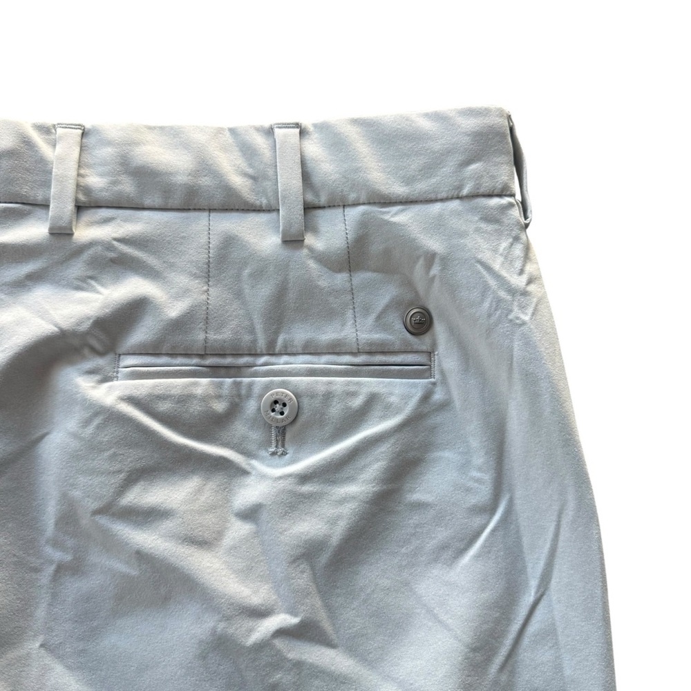 Peter Millar Crown Crafted Khaki Shorts Size 35 - Picture 3 of 5